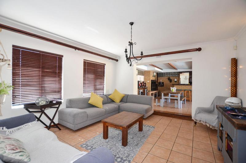 6 Bedroom Property for Sale in De Tijger Western Cape